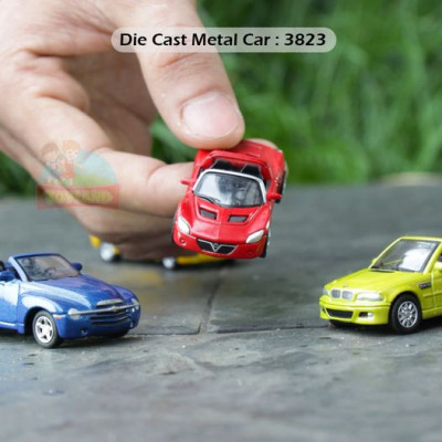 Die Cast Metal Car : 3823